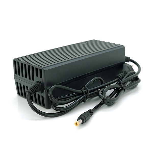 Зарядний пристрій Jinyi для акумуляторів LiFePo4 36V(43.8V) 12S 2A штекер 5.5*2.5 з індикацією BOX 2000000299044YT фото