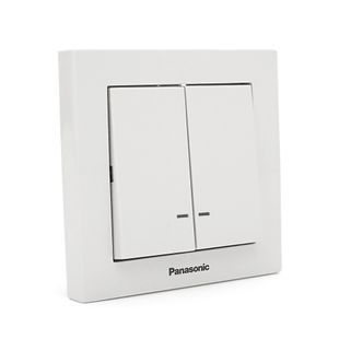 Выключатель Panasonic Karre Plus 55 двухклавишный с подсветкой белый 220V 10A 2880000438601YT фото