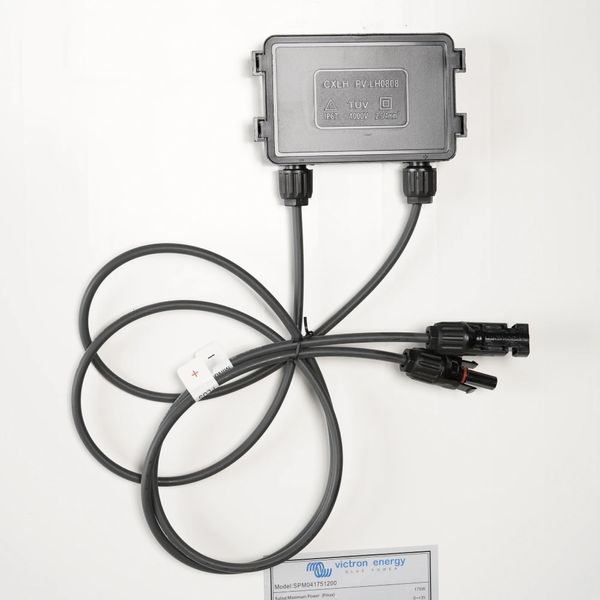 Солнечная панель Victron Energy 175W-12V 72 ячейки номинальное напряжение 19.4В 99-00010926VIAT фото