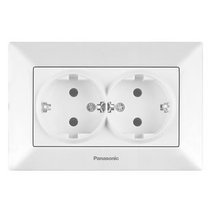 Розетка Panasonic Arkedia Slim двойная с заземлением, белая 2000000228983YT фото