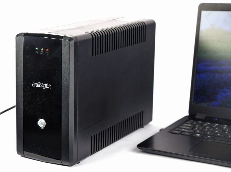 Источник бесперебойного питания EnerGenie EG-UPS-H1200 1606560EDG фото